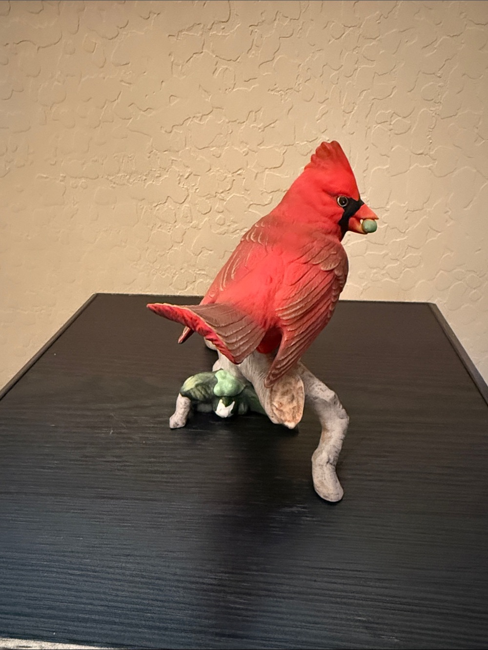 Avon Vintage Red Cardinal Figurine - Picture 6 of 12